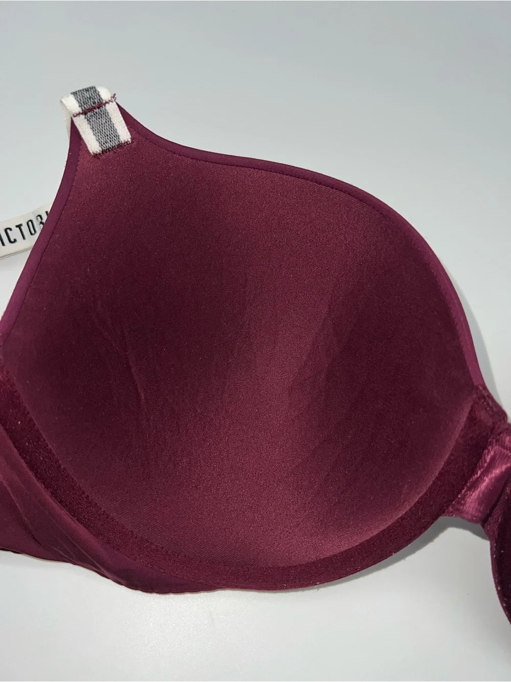 Victoria's Secret Bra Burgandy T-Shirt Push Up Full Coverage Logo Strap-38D